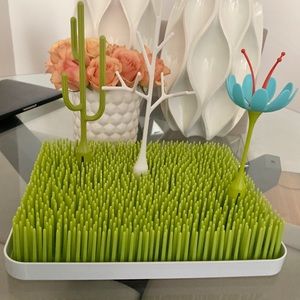 SOLD ON CLOSET CLEAN OUT